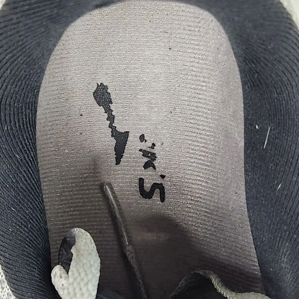 Brooks‎ Revel 6 Men’s Size 11 Medium D Grey Running Shoes Sneakers 1103981D089